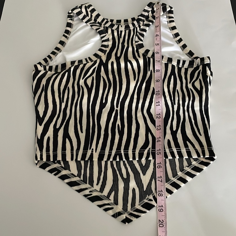 Zebra Racerback Sleeveless Tank Top with Built-In Bra - NWOT - Picture 8 of 12